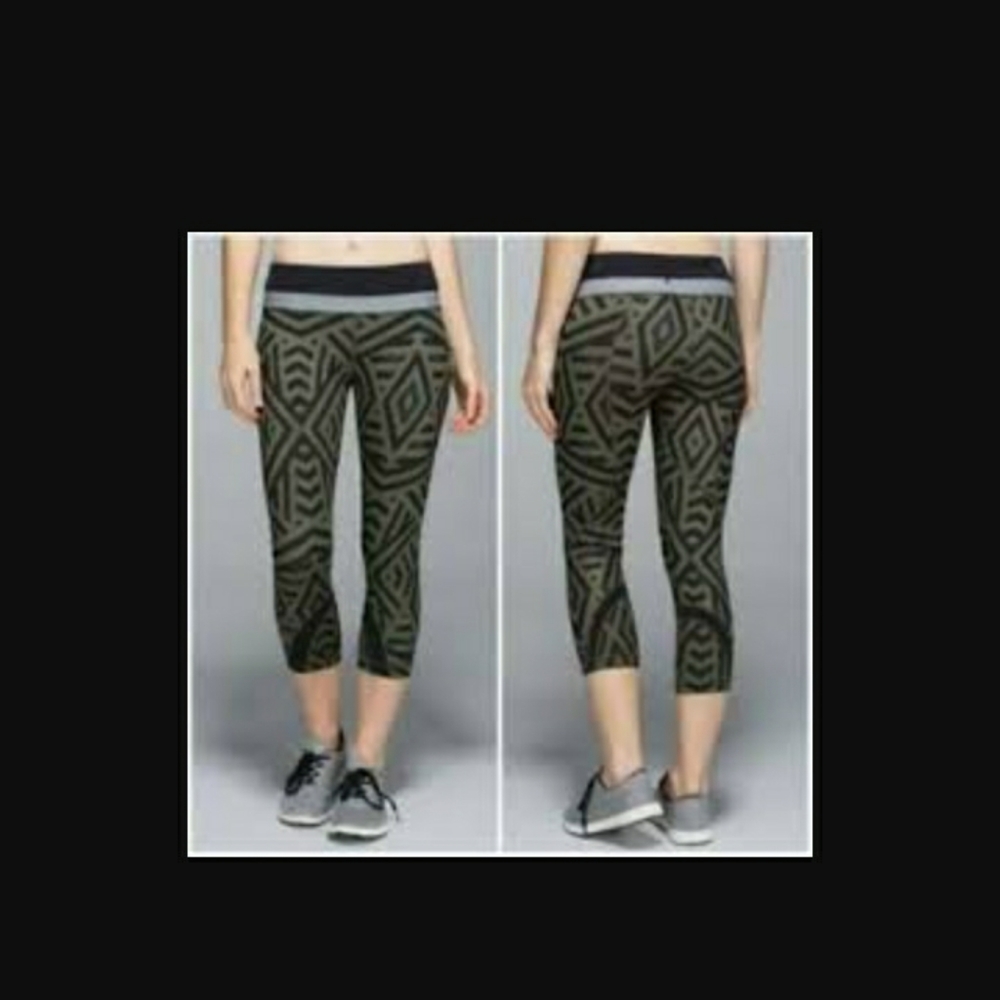 Lululemon Crop inspire 6